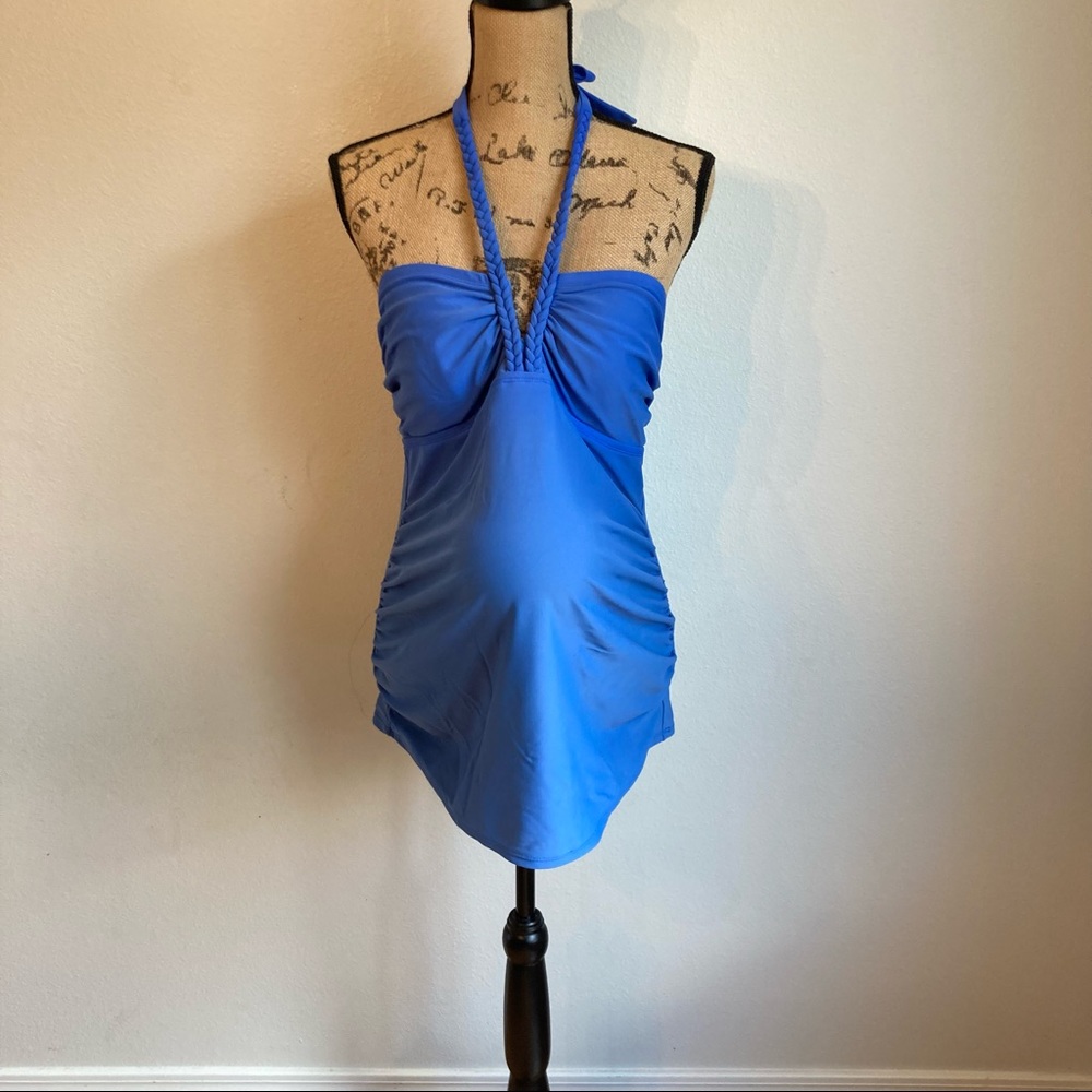 Liz Lange maternity bathing suit top